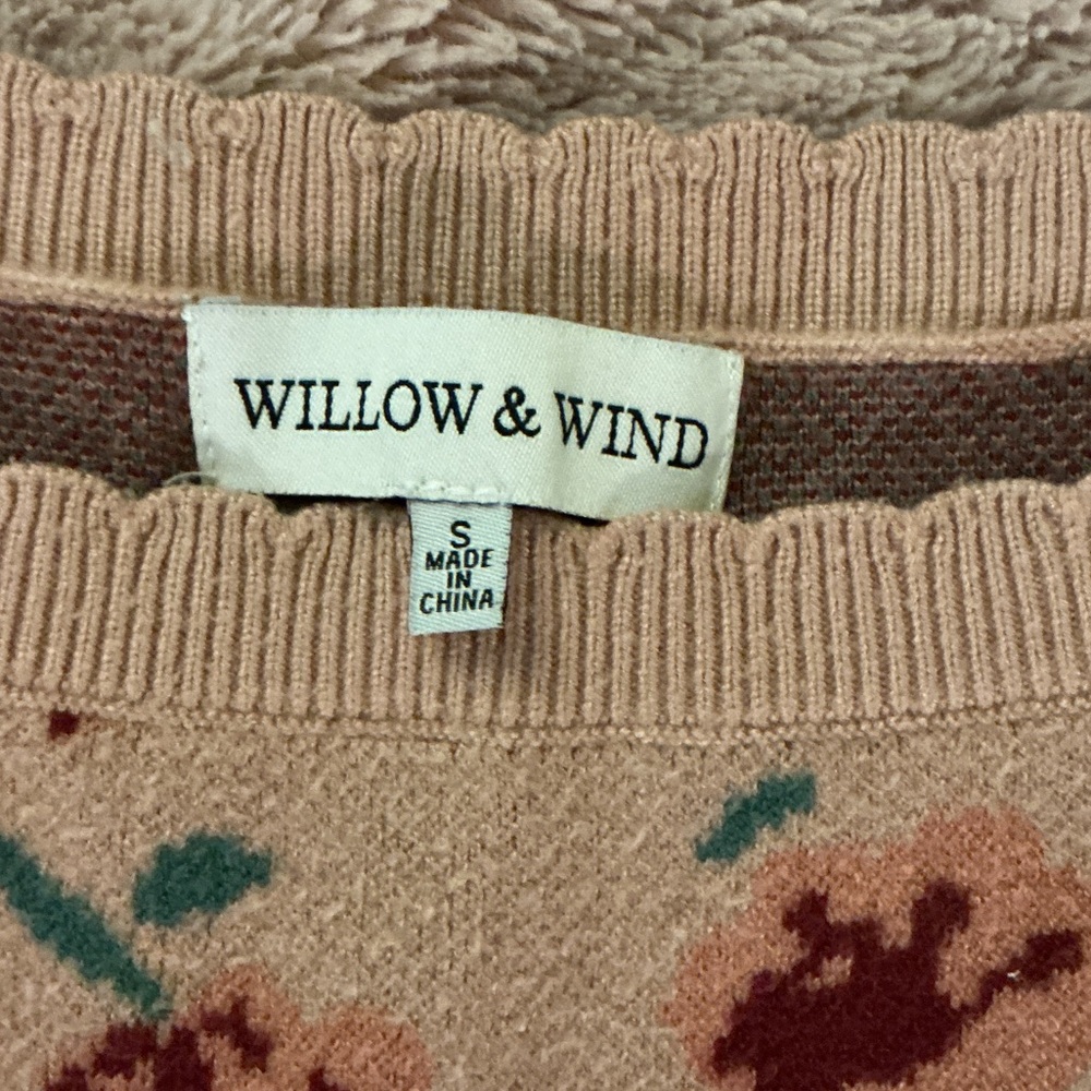 Willow & Wind Floral Knit Top Sz. S - Picture 4 of 5